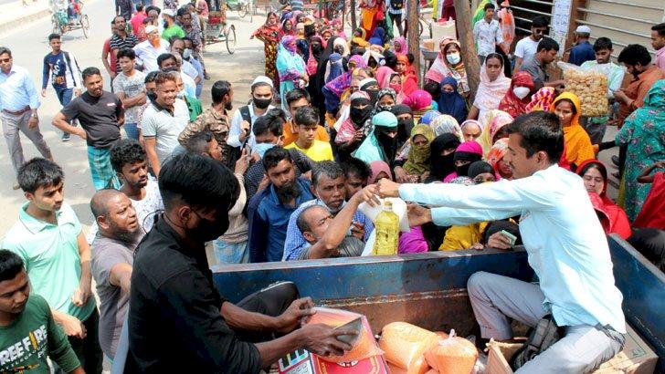 মৌলভীবাজারে টিসিবির তালিকায় উপসচিবের বাবার নাম!