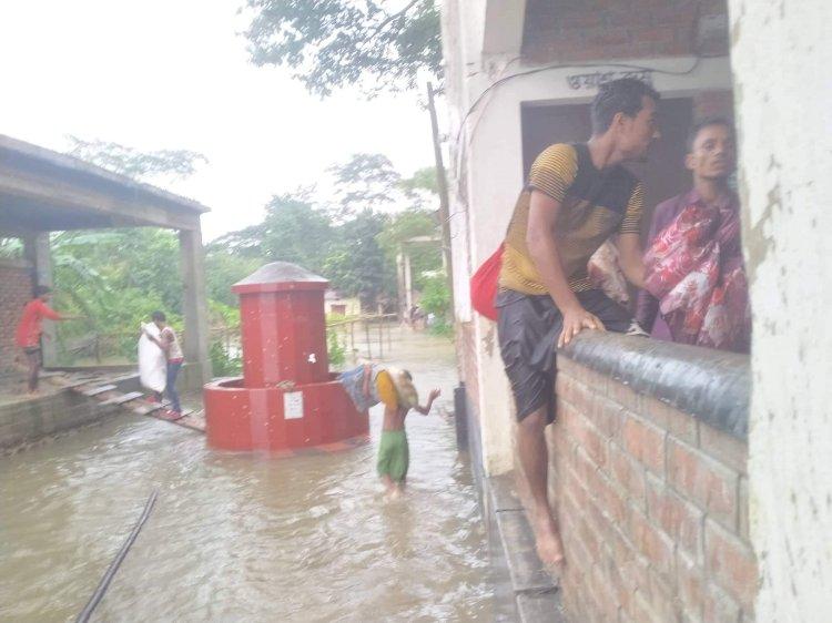 ডুবছে শিক্ষাঙ্গন, তবুও এসএসসি পরীক্ষা নিতে মরিয়া কর্তৃপক্ষ!