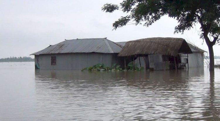 স্বরণকালের ভয়াবহ বন্যা