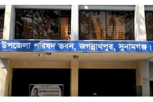 কেন্দ্রীয় নেতার অনুরোধ প্রত্যাখ্যান, ভোটের সিদ্ধান্ত আ’ লীগ নেতার