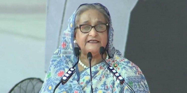 ক্ষমতাচ্যুত করার জন্য যুক্তরাষ্ট্রকে দায়ী করলেন শেখ হাসিনা